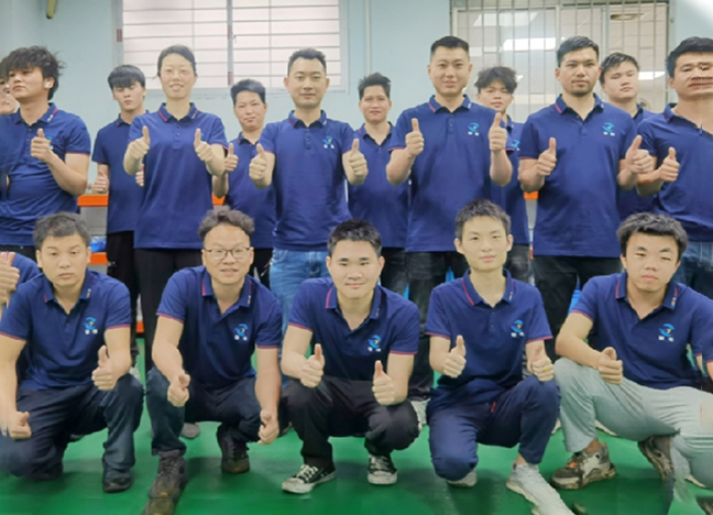 强大而专业的团队